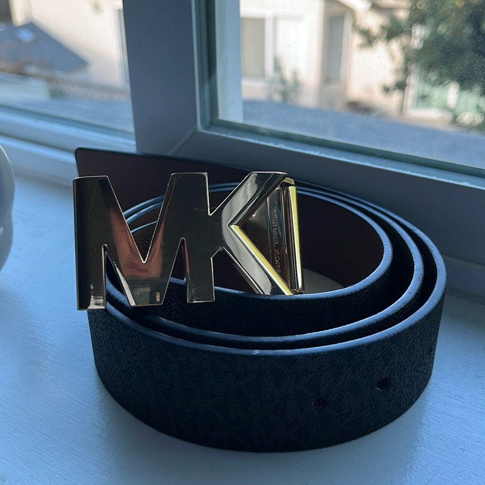 Michael kors belt